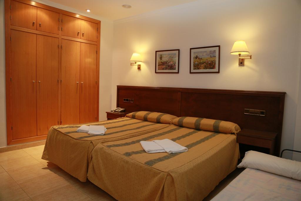 Hotel Tio Felipe Carboneras Szoba fotó