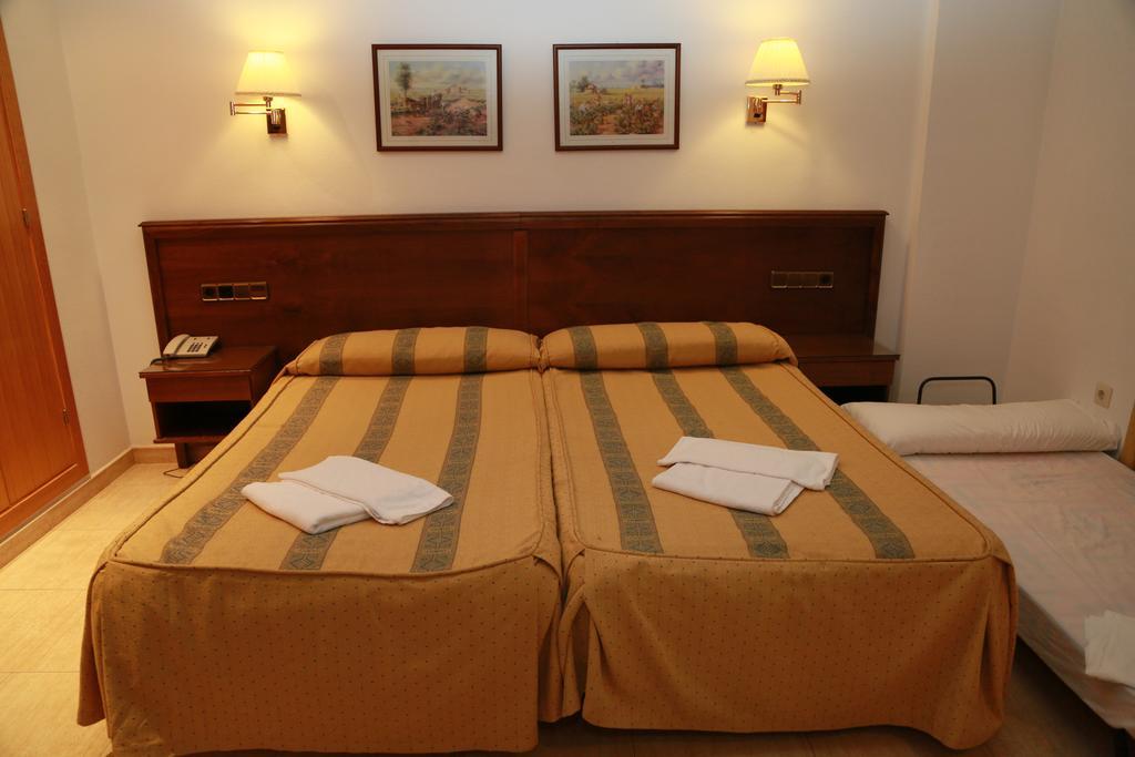 Hotel Tio Felipe Carboneras Szoba fotó